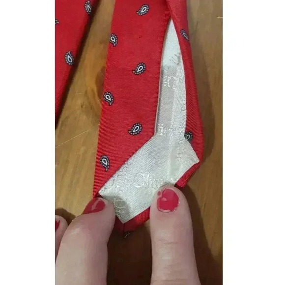 Christian‎ Dior 100% silk tie red and paisley - Picture 4 of 4